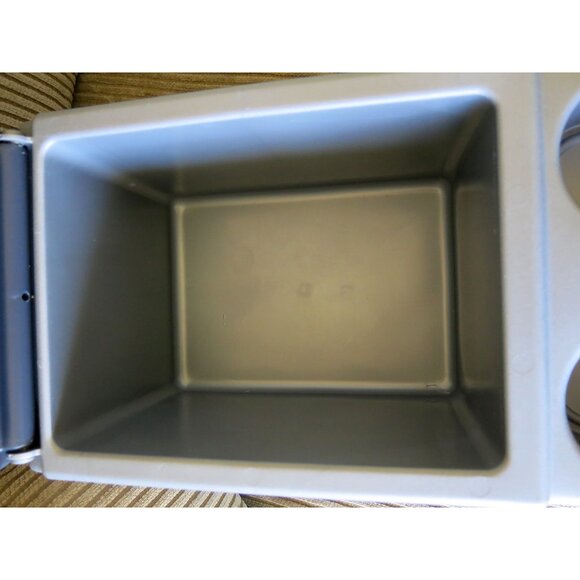 Vintage IGLOO Little Kool Rest Car Cooler Gray Blue Ice Console Cup Holder USA - Picture 14 of 15